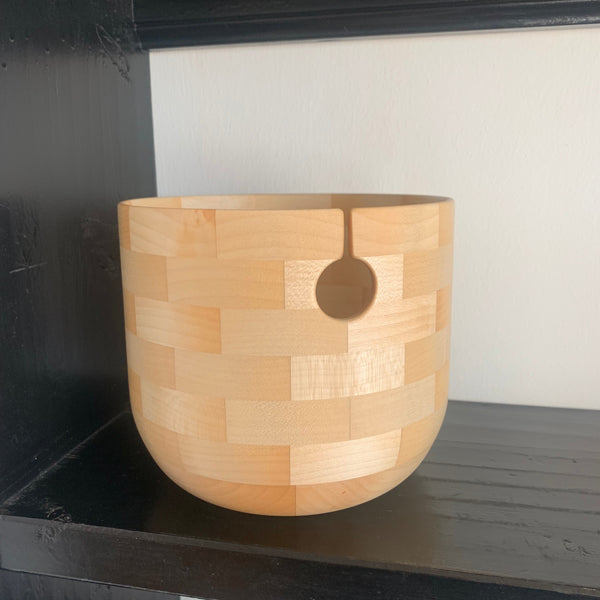 Strikkeskål i Asketræ