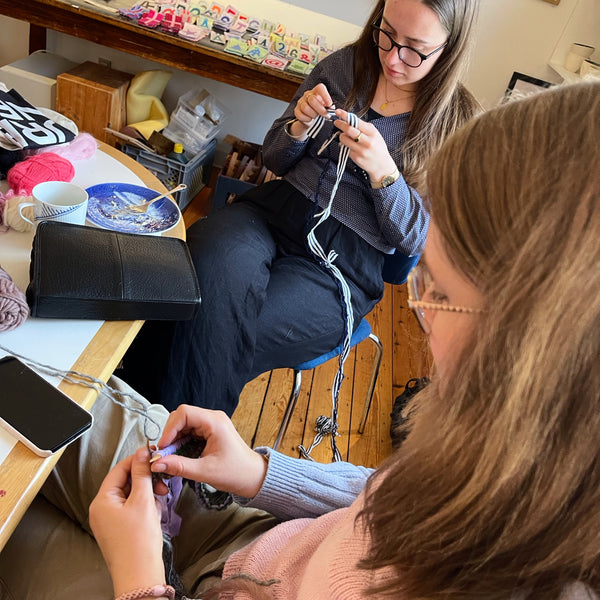 KNIT TOGETHER AFTEN hos Drejerinden - vælg en dato