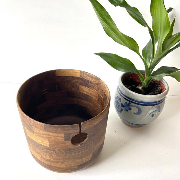 Garnskål i røget egetræ