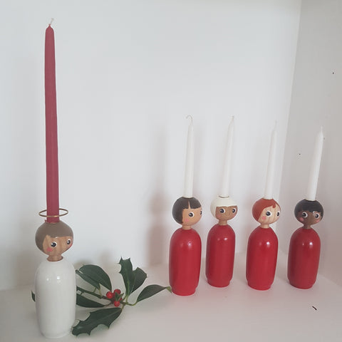 Miss Mary - Advent stager